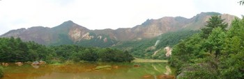 銅池から磐梯山.jpg